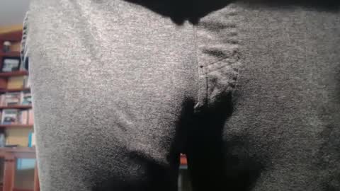 Snapshot of hung_hot_fit10 chatting on February 1, 2025, 12:29 am Big uncut cock dripping online show from February 1, 2025, 12:29 am