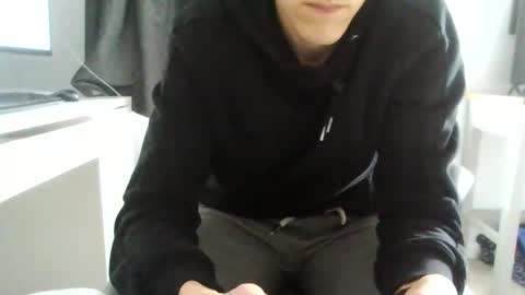 Hungandhorny100 online show from February 26, 2025, 1:52 pm