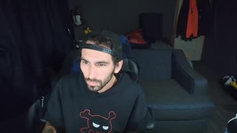 Snapshot of hungbidad666 chatting on September 21, 2025, 2:13 am FootLover online show from September 21, 2025, 2:13 am