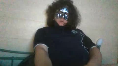 funm8 online show from November 20, 2025, 1:33 pm