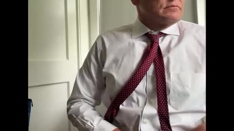 AARON online show from October 14, 2025, 3:24 pm