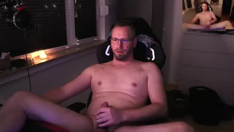 Snapshot of hungry_26 chatting on February 19, 2025, 7:16 pm hungry_26 online show from February 19, 2025, 7:16 pm