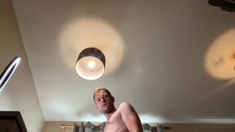 Snapshot of hungteasex chatting on July 24, 2026, 5:33 pm HungTeaseX online show from July 24, 2026, 5:33 pm
