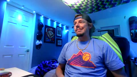 hungtxcock92 online show from September 21, 2025, 12:18 pm