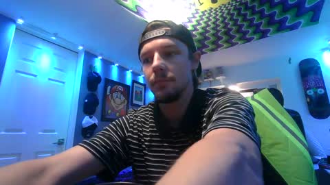 hungtxcock92 online show from September 28, 2025, 1:16 pm