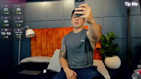 Snapshot of hunk_ryan chatting on February 5, 2025, 12:17 pm hunk_ryan online show from February 5, 2025, 12:17 pm