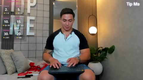 Snapshot of hunk_ryan chatting on February 16, 2025, 6:32 pm hunk_ryan online show from February 16, 2025, 6:32 pm