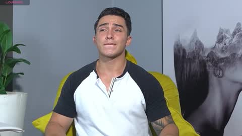 Snapshot of hunk_ryan chatting on September 23, 2025, 6:22 pm hunk_ryan online show from September 23, 2025, 6:22 pm