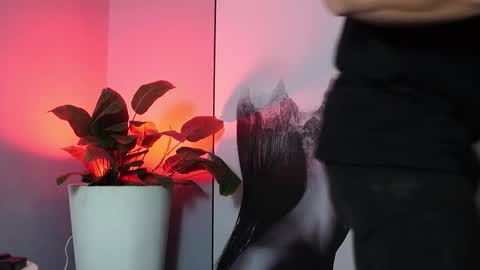 Snapshot of hunk_ryan chatting on September 30, 2025, 6:24 pm hunk_ryan online show from September 30, 2025, 6:24 pm