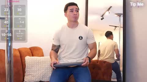 Snapshot of hunk_ryan chatting on November 17, 2025, 10:26 pm hunk_ryan online show from November 17, 2025, 10:26 pm