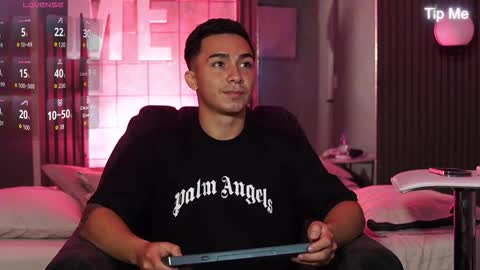 Snapshot of hunk_ryan chatting on January 10, 2026, 2:08 pm hunk_ryan online show from January 10, 2026, 2:08 pm