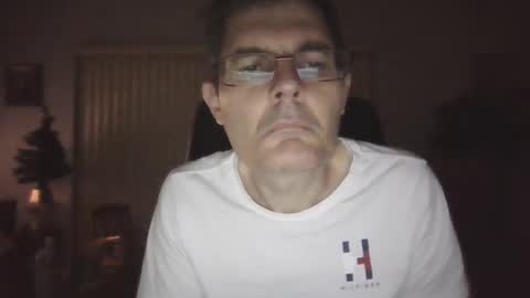 Snapshot of hunkmasclefad458 chatting on December 3, 2025, 4:53 am hunkmasclefad458 online show from December 3, 2025, 4:53 am