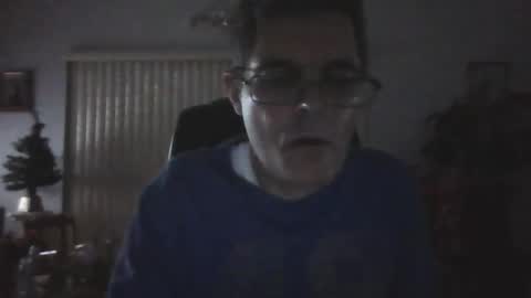 Snapshot of hunkmasclefad458 chatting on December 16, 2025, 5:01 am hunkmasclefad458 online show from December 16, 2025, 5:01 am