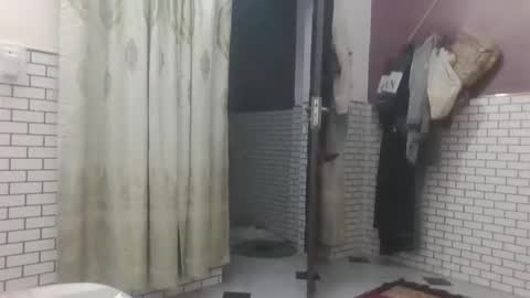 Snapshot of hunkster102 chatting on March 25, 2026, 1:39 pm hunkster102 online show from March 25, 2026, 1:39 pm