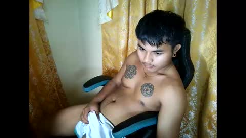 hunkyzeus online show from January 10, 2026, 5:04 pm