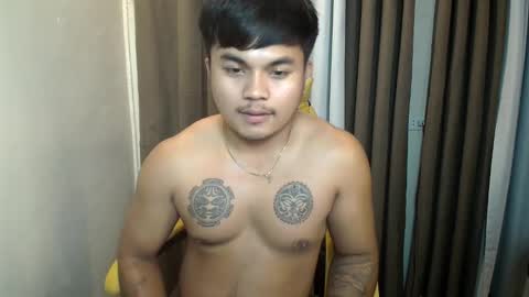 hunkyzeus online show from June 11, 2026, 2:53 am