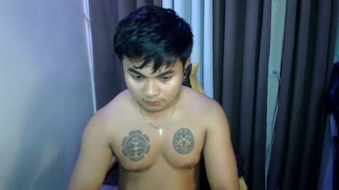 hunkyzeus online show from June 22, 2026, 10:56 am