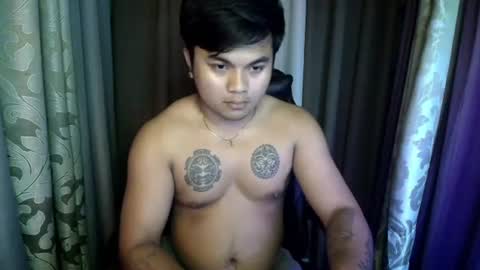 hunkyzeus online show from July 2, 2026, 3:29 pm