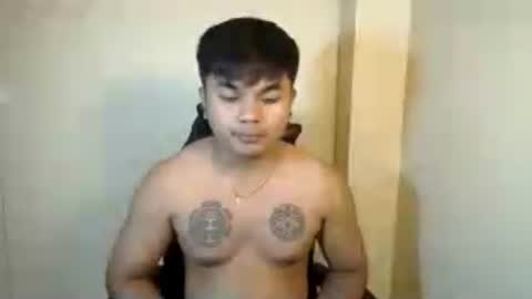 hunkyzeus online show from July 25, 2026, 4:48 pm