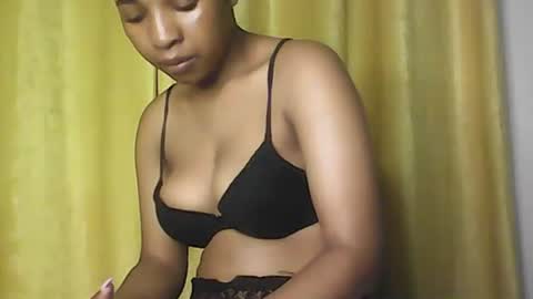 Snapshot of hunsweetpie chatting on September 11, 2025, 3:28 am hunsweetpie online show from September 11, 2025, 3:28 am