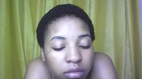 Snapshot of hunsweetpie chatting on September 19, 2025, 2:57 am hunsweetpie online show from September 19, 2025, 2:57 am