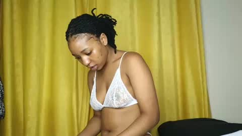 Snapshot of hunsweetpie chatting on November 9, 2025, 3:38 am hunsweetpie online show from November 9, 2025, 3:38 am