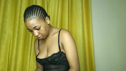 Snapshot of hunsweetpie chatting on January 9, 2026, 2:25 am hunsweetpie online show from January 9, 2026, 2:25 am