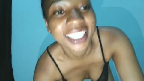 Snapshot of hunsweetpie chatting on February 3, 2026, 9:03 am hunsweetpie online show from February 3, 2026, 9:03 am