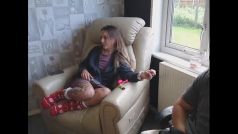 HunterandEsme online show from September 22, 2025, 9:22 am