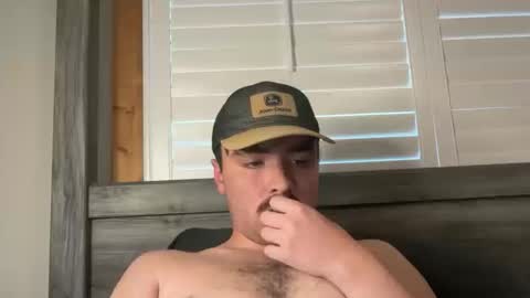 Hunter online show from October 14, 2025, 10:32 pm