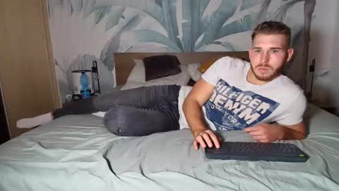 Hunter Bridges online show from October 7, 2025, 2:58 pm