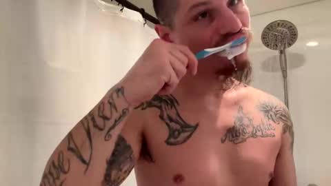 Snapshot of husbandandwife2011 chatting on February 21, 2025, 7:21 pm husbandandwife2011 online show from February 21, 2025, 7:21 pm