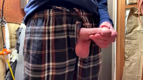 Snapshot of huskey300 chatting on January 2, 2025, 4:09 am huskey300 online show from January 2, 2025, 4:09 am