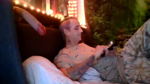 huskyclip70 online show from July 17, 2026, 3:46 am
