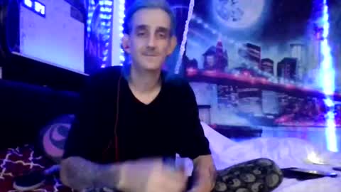 huskyclip70 online show from July 28, 2026, 6:09 am