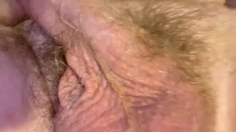 Snapshot of huuuuuuuge chatting on February 28, 2026, 12:11 am huuuuuuuge online show from February 28, 2026, 12:11 am