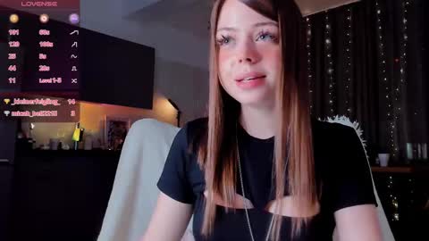 Snapshot of hype_meal_home chatting on March 1, 2025, 6:00 pm Miley. PVT open i have extra prices on nude show online show from March 1, 2025, 6:00 pm