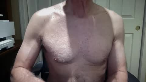 Snapshot of i8bgcq chatting on March 26, 2026, 2:44 pm The Talented Mr. DILFy online show from March 26, 2026, 2:44 pm