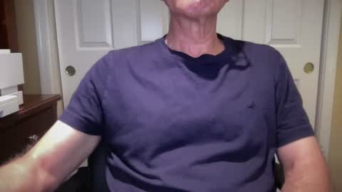 Snapshot of i8bgcq chatting on July 24, 2026, 1:42 pm The Talented Mr. DILFy online show from July 24, 2026, 1:42 pm
