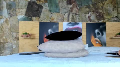 Snapshot of i_am_dolls chatting on March 12, 2025, 7:46 am The Dolls online show from March 12, 2025, 7:46 am