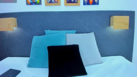 The Dolls online show from March 30, 2026, 8:21 pm