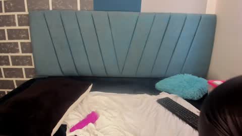 Mafe online show from February 26, 2025, 2:46 pm