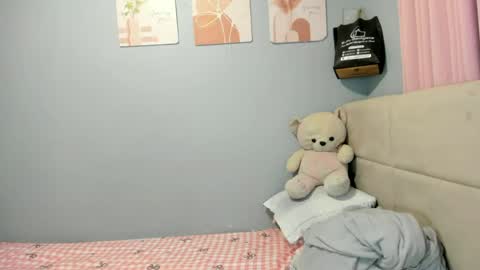 Snapshot of i_can_do_both chatting on June 24, 2026, 5:12 pm jek online show from June 24, 2026, 5:12 pm