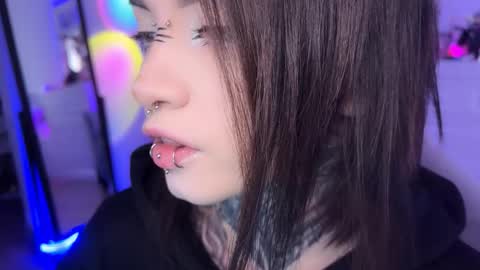 Asya  online show from February 16, 2026, 8:54 am