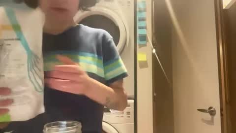 Olive online show from February 2, 2026, 9:02 pm