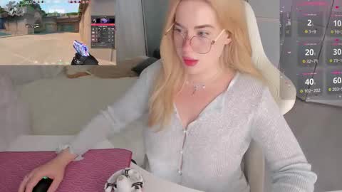 HiI am  EvaPVT is open  online show from March 9, 2026, 3:16 pm