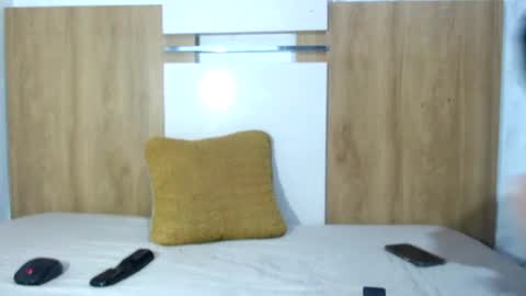 Snapshot of iam_colt chatting on June 8, 2026, 3:40 am David Colt online show from June 8, 2026, 3:40 am
