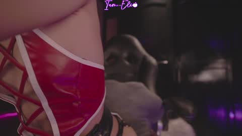 Snapshot of iam_eli chatting on June 17, 2026, 12:35 am online show from June 17, 2026, 12:35 am