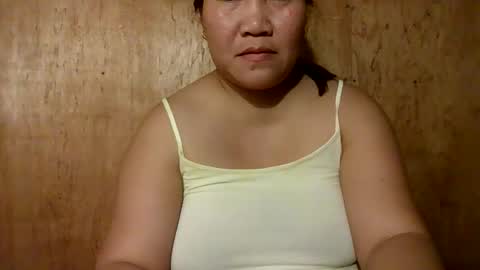 Snapshot of iam_jana chatting on February 17, 2026, 2:35 pm iam_jana online show from February 17, 2026, 2:35 pm