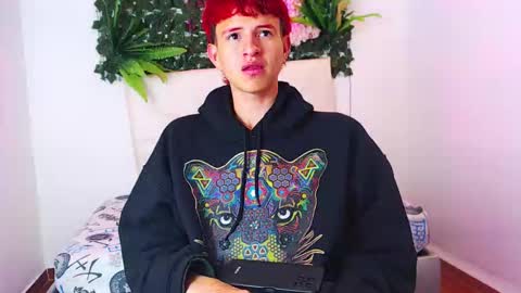 iam_lukas__ online show from October 17, 2025, 2:59 am